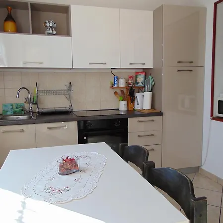 Διαμέρισμα Dendy