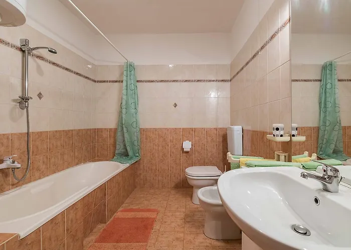 Dendy Apartman Póla